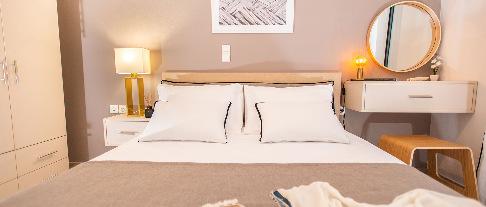 GIFEL I - The Main Bedroom