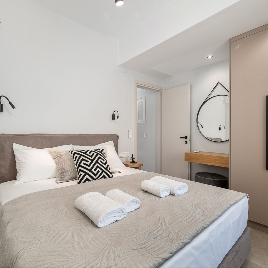 The Main Bedroom | GIFEL III